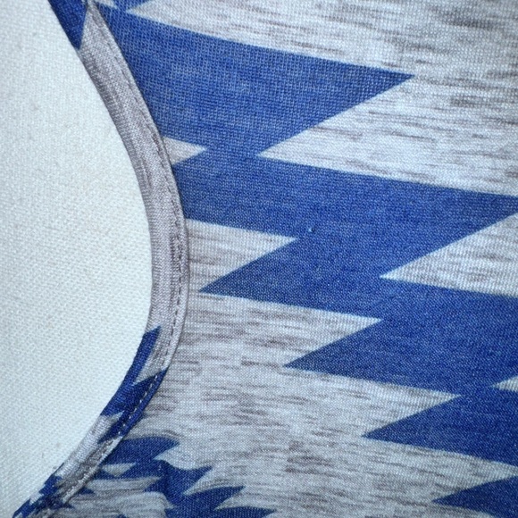 Zoozatz Ole Miss rebels tank university of Ms shirt women’s size medium - Picture 6 of 10